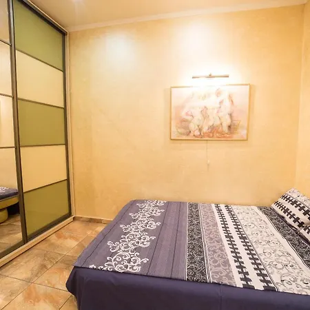 Apartment Modern Near Forum Mall Lviv